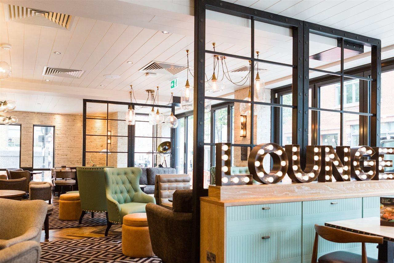 Hub By Premier Inn London Kings Cross Exterior photo