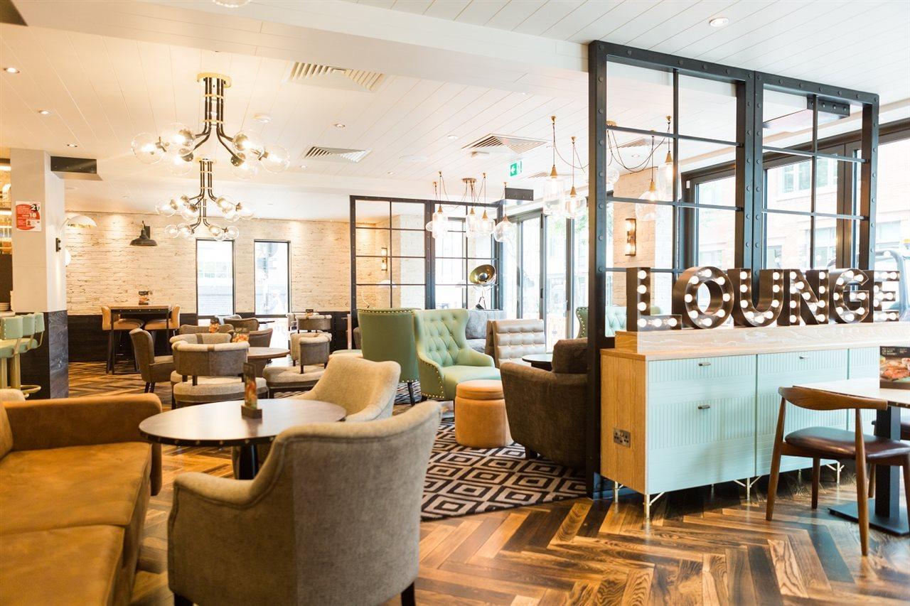 Hub By Premier Inn London Kings Cross Exterior photo